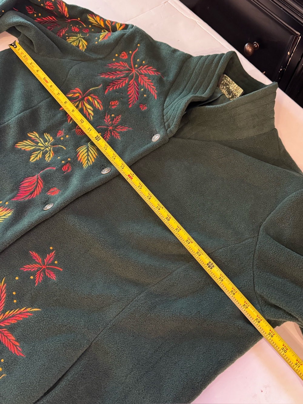 Bob Mackie Dark Green Fall Leaves Embroidered Fleece Button-Up Sweater Jacket 2X - Picture 11 of 14